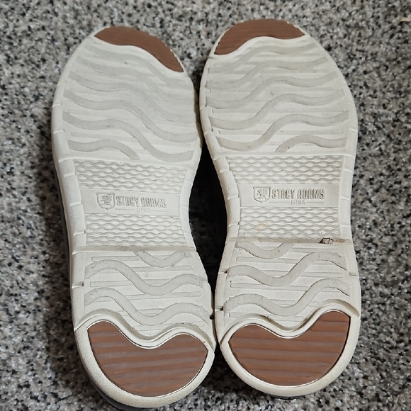 Stacy Adams Men's Charcoal Sneakers - Picture 2 of 3